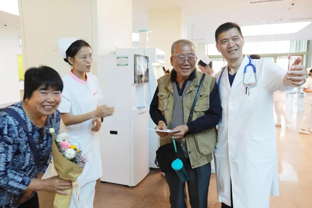 中國新聞社記者走進(jìn)西安國際醫(yī)學(xué)中心，請看報(bào)道