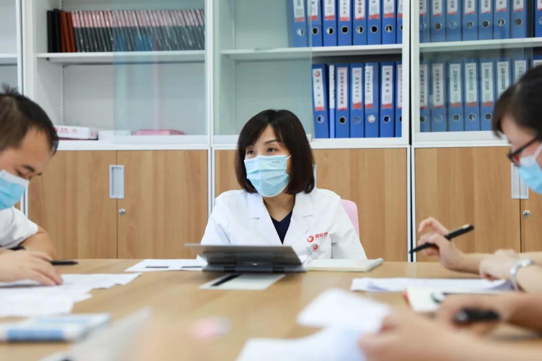 陽光網(wǎng)—薛妍：醫(yī)生要有溫度、有尺度、有深度