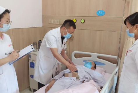 險(xiǎn)！胸痛查出體內(nèi)的“不定時(shí)炸彈” 醫(yī)生妙手成功“拆彈”