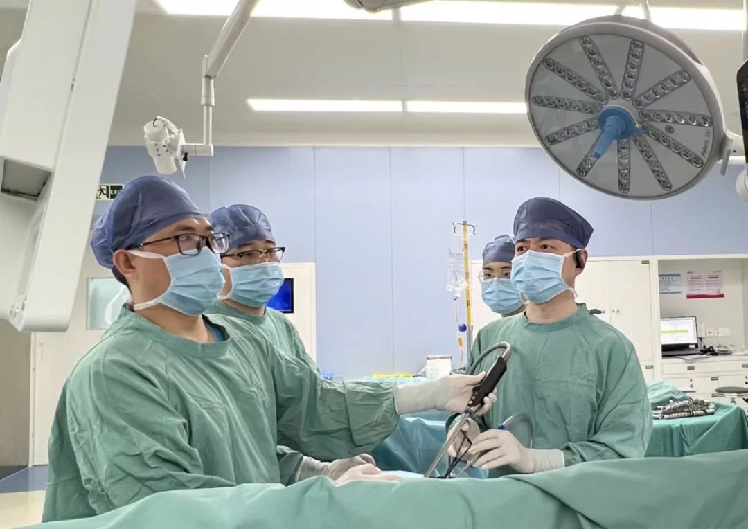 3cm切口解決10cm巨大腫瘤困擾！