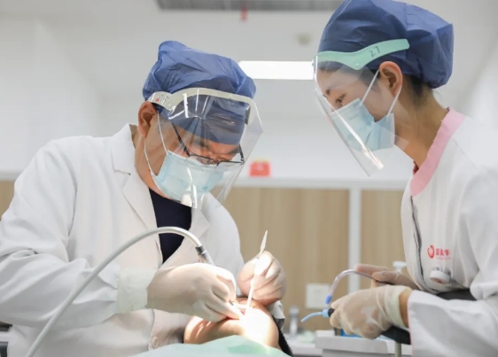 全國愛牙日：全生命周期守護(hù)，讓健康從“齒”開始